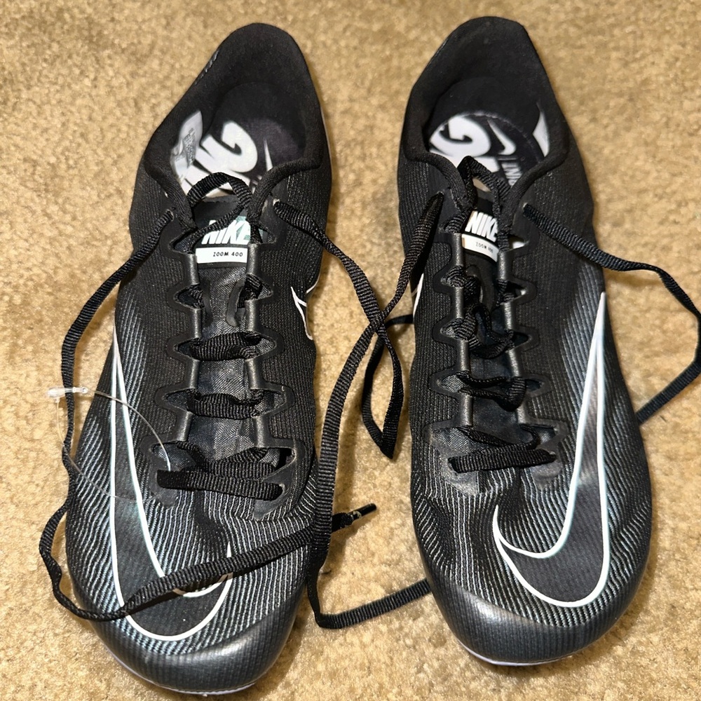 Nike Black and White Men's Athletic Shoes